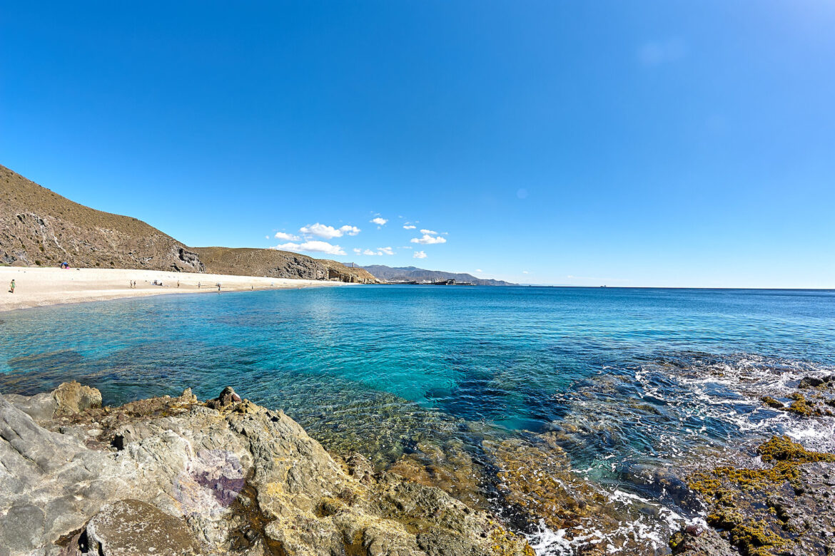 Playa de los Muertos in Andalusië